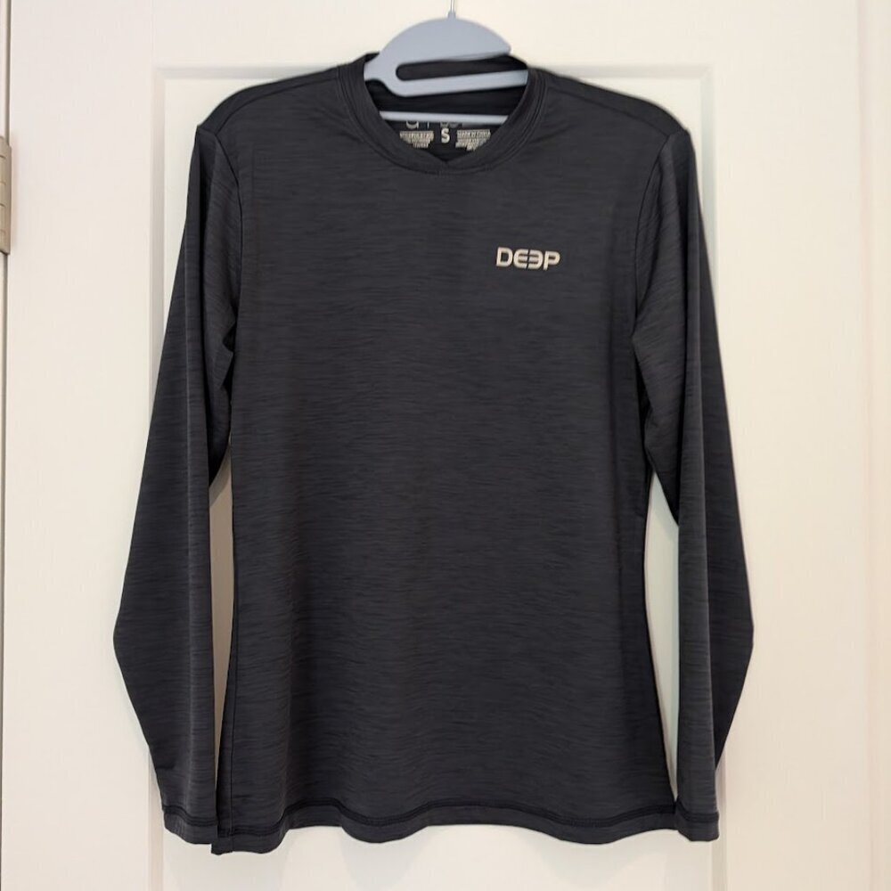 Deep Longsleeve Sunshirt - Size S